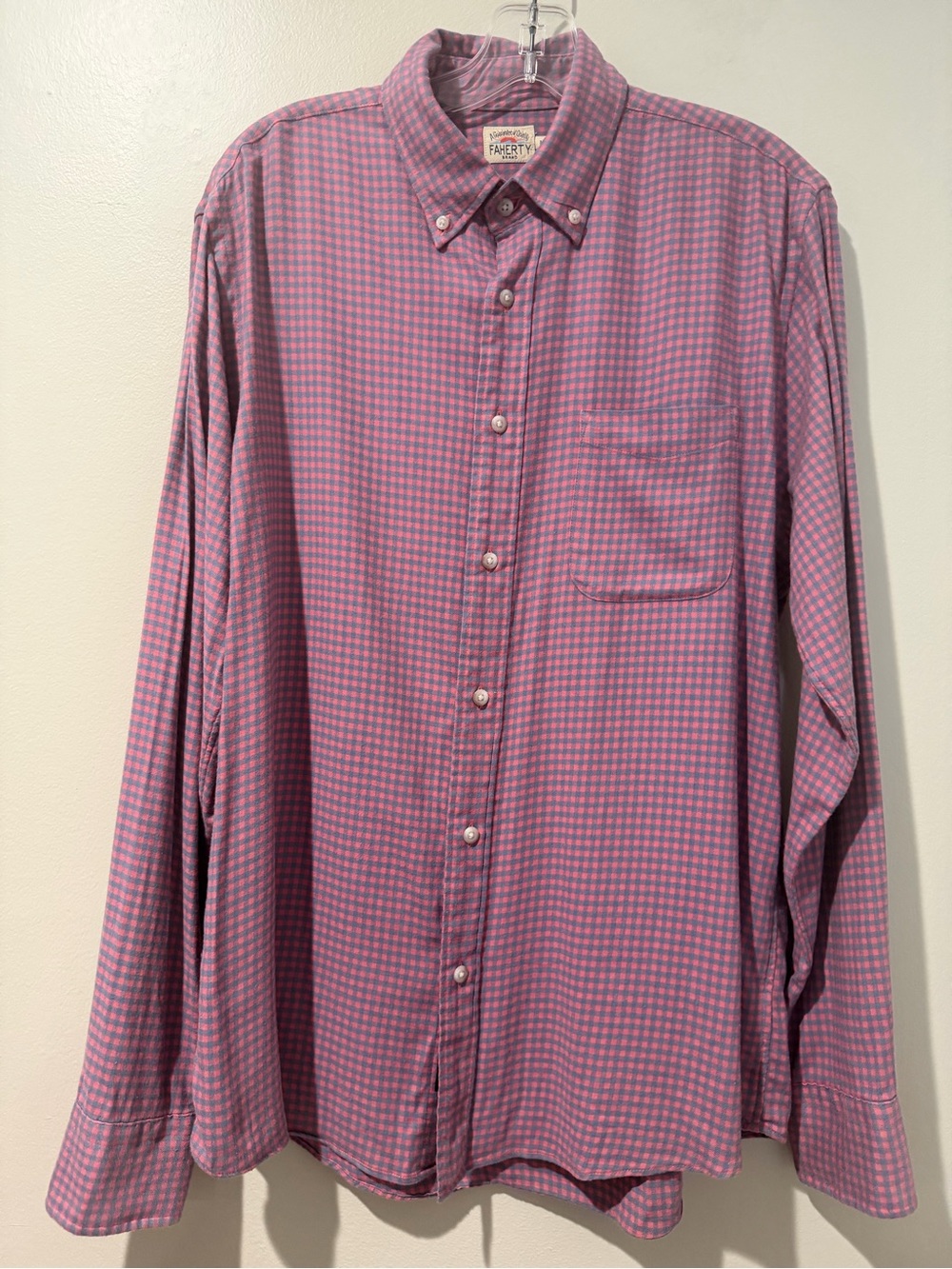 Faherty Brand Men’s M Pink Blue Gingham Long Sleeve Button Down Shirt